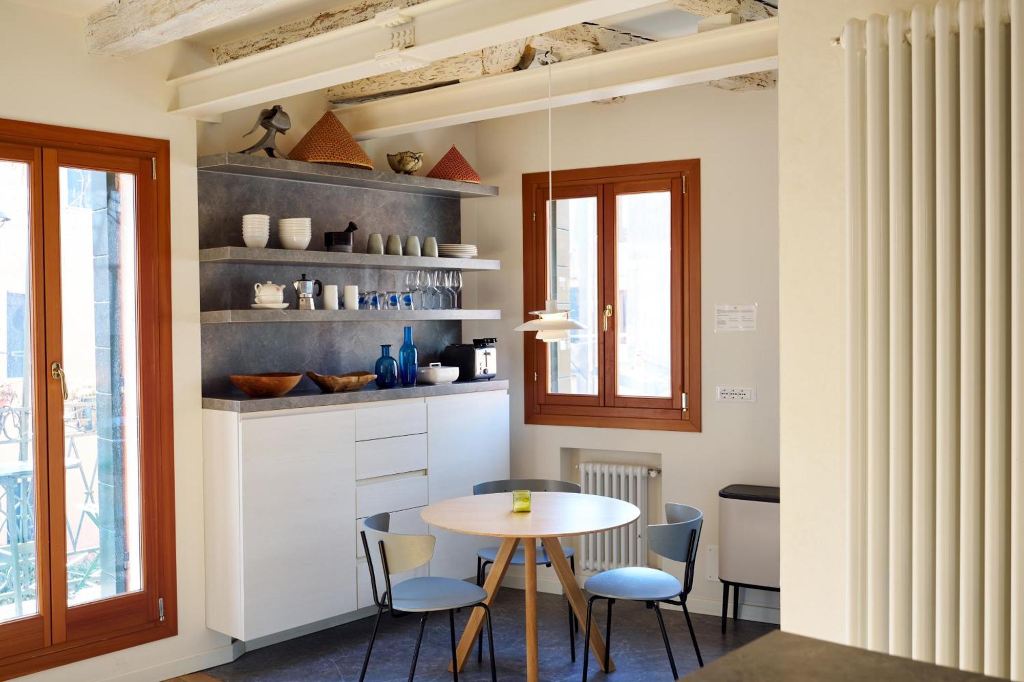La Grancevola Is A Gorgeous With Balcony Venise